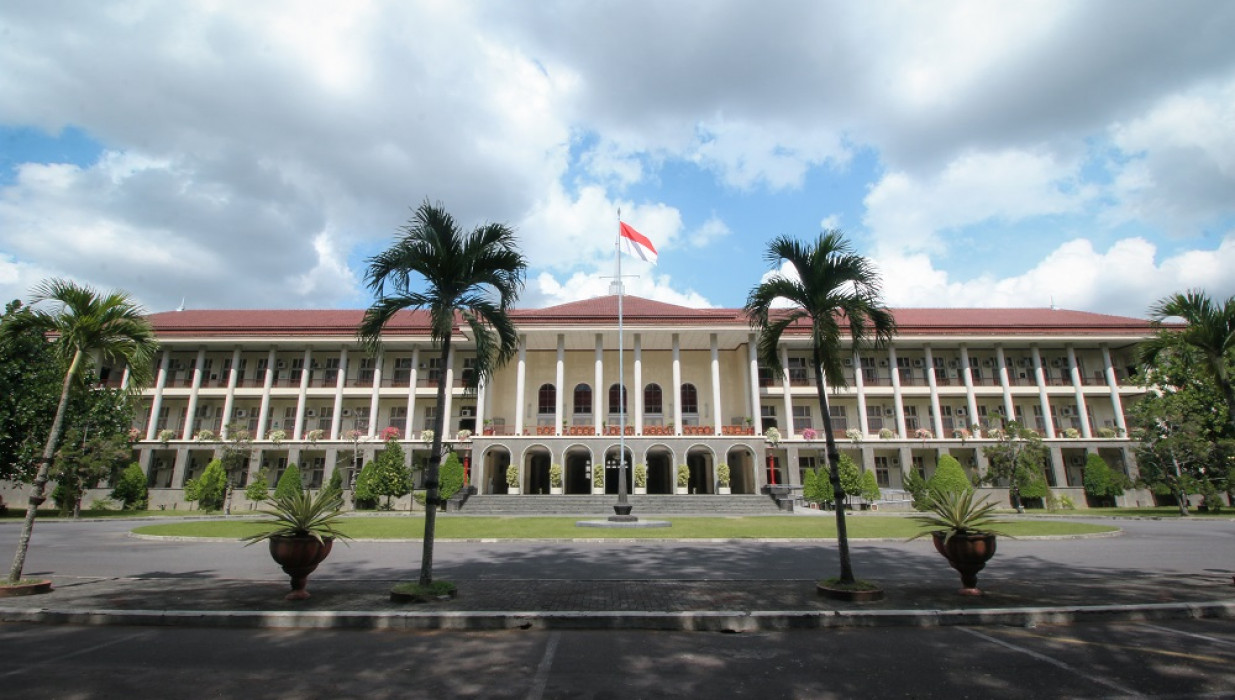 Biaya Sekolah Notaris Di Ugm